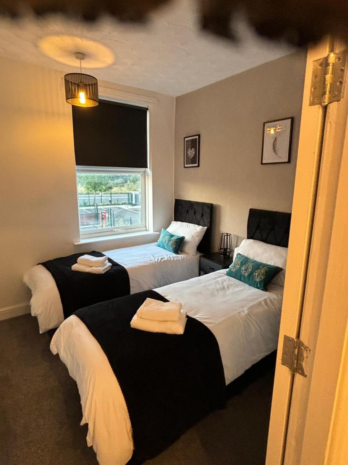 Stunning House - Sleeps 7 - 5 Mins Walk To Lincoln High Street - Parking - Wifi Villa Kültér fotó