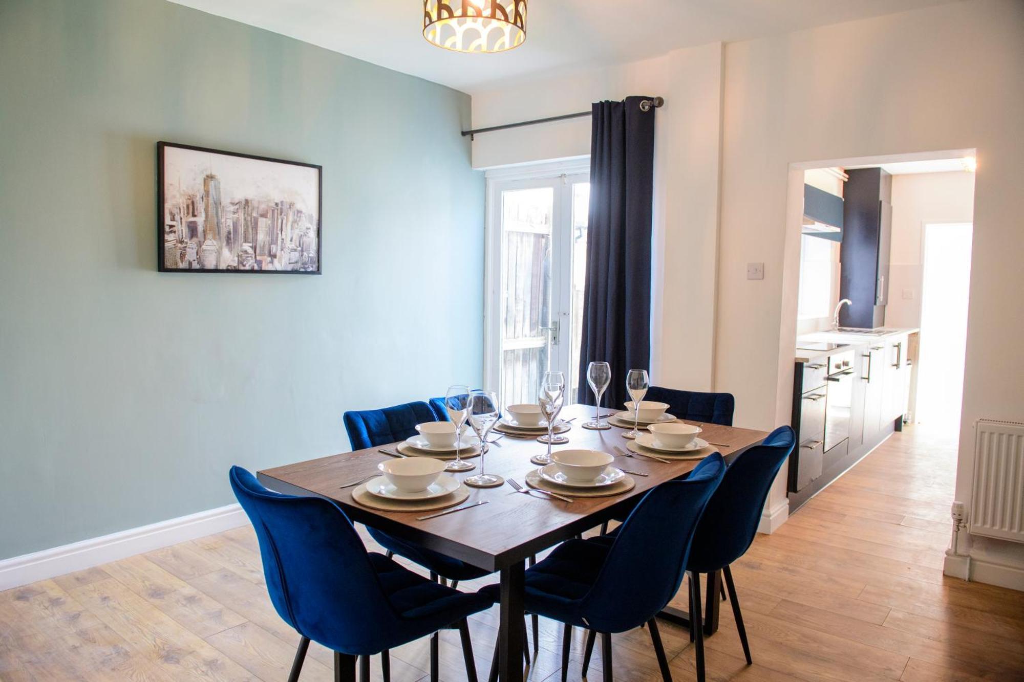 Stunning House - Sleeps 7 - 5 Mins Walk To Lincoln High Street - Parking - Wifi Villa Kültér fotó